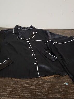 House of Harlow 1960 Black Pajama Set Size Large
